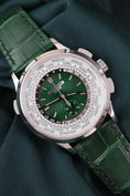 Załaduj obraz do przeglądarki galerii, Chronograf czasu światowego Patek Philippe 5930P-001 - miniatura
