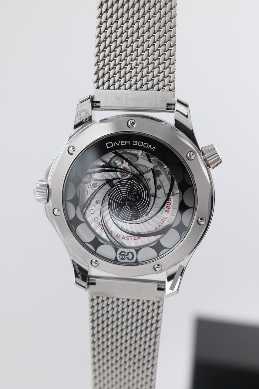 Omega Seamaster 300 James Bond 60th Anniversary  21030422003002 - Detailansicht 9