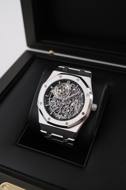 Audemars Piguet Royal Oak Jumbo Skeleton 16204BC.OO.1240BC.01 - Vista detallada 1