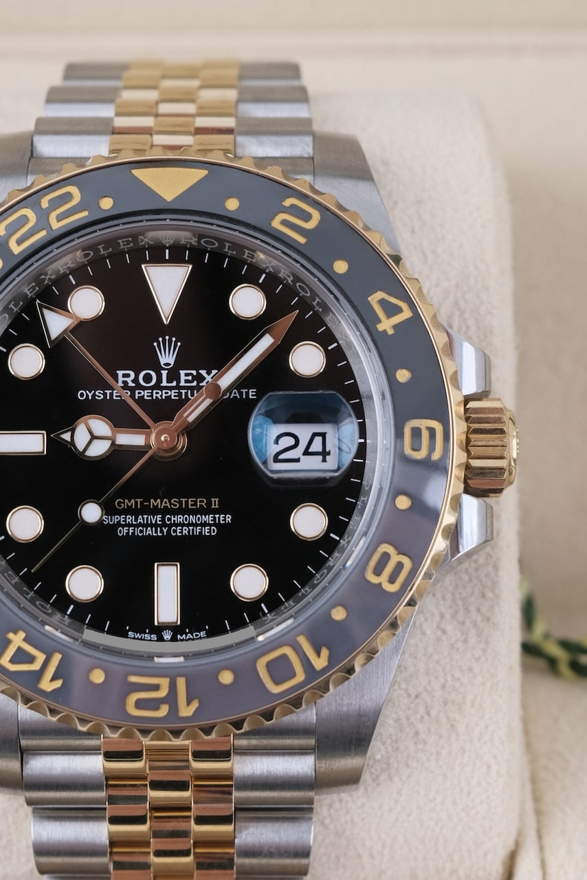 Rolex GMT Master II 126713GRNR - vue détaillée 2