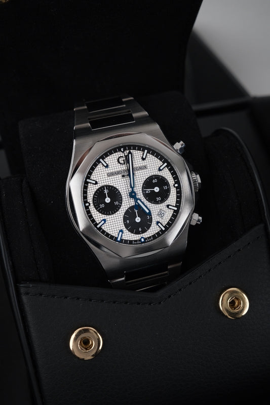 Girard Perregaux Laureato Chronograph 81020-11-131-11A - Main product image