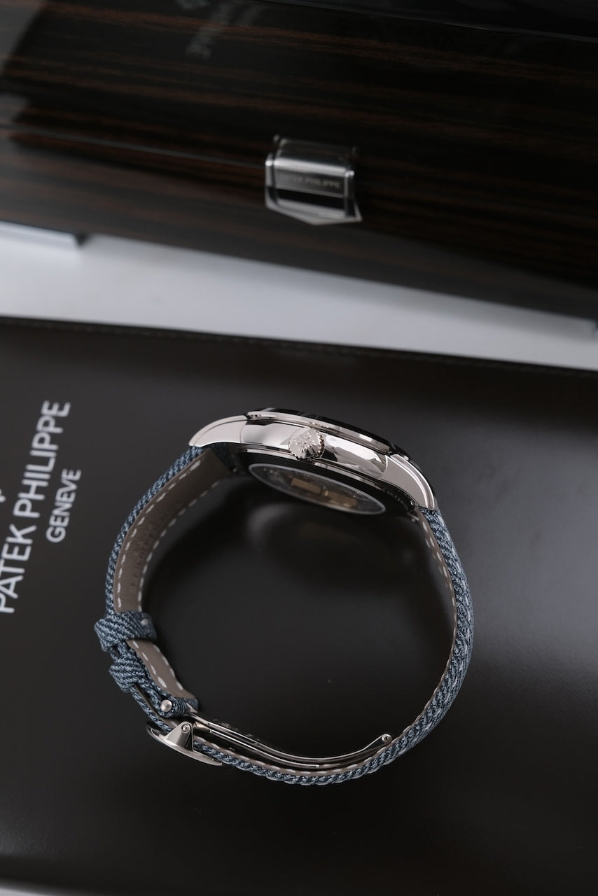 Zegar Światowy Patek Philippe 5330G - widok szczegółowy 7