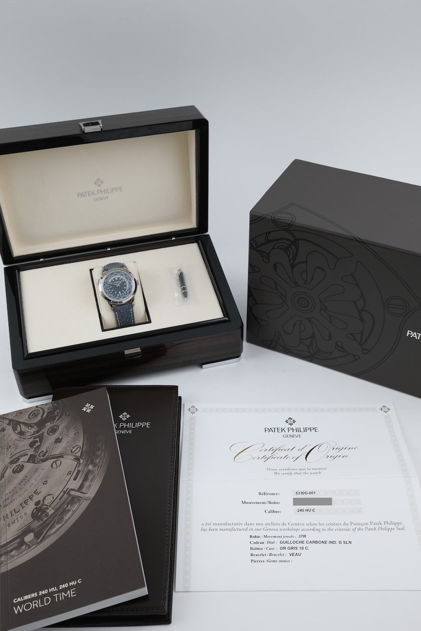 Patek Philippe World Time 5330G – dokumenty i/lub zakres dostawy