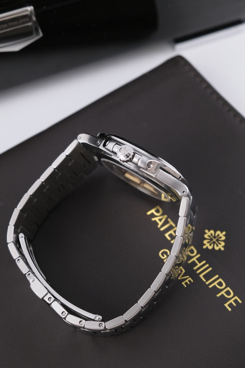 Patek Philippe Nautilus 5712/1A-001 - Detailansicht 6