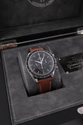 Bild in Galerie-Betrachter laden, Omega Speedmaster 31132403001001 - Detailansicht 1
