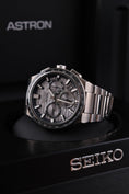 Bild in Galerie-Betrachter laden, Seiko Astron GPS Solar Dual Time 5X SSH113J1 - Main product image
