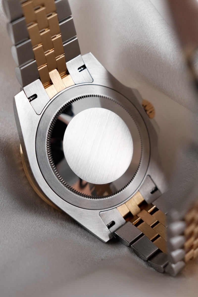 Rolex GMT Master II 126713GRNR - Detail view 8