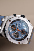 Bild in Galerie-Betrachter laden, Audemars Piguet Royal Oak Offshore Tiffany Blue 26238ST.OO.A340CA.01 - Detailansicht 4
