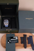 Bild in Galerie-Betrachter laden, Audemars Piguet Royal Oak Offshore Tiffany Blue 26238ST.OO.A340CA.01 - Papiere und oder Lieferumfang
