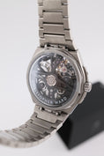 Load image into gallery viewer, Christopher Ward Twelve X Titan C12-41A5D0-T00K0-B0 - Detailed view 10
