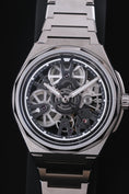 Load image into gallery viewer, Christopher Ward Twelve X Titan C12-41A5D0-T00K0-B0 - Detailed view 1
