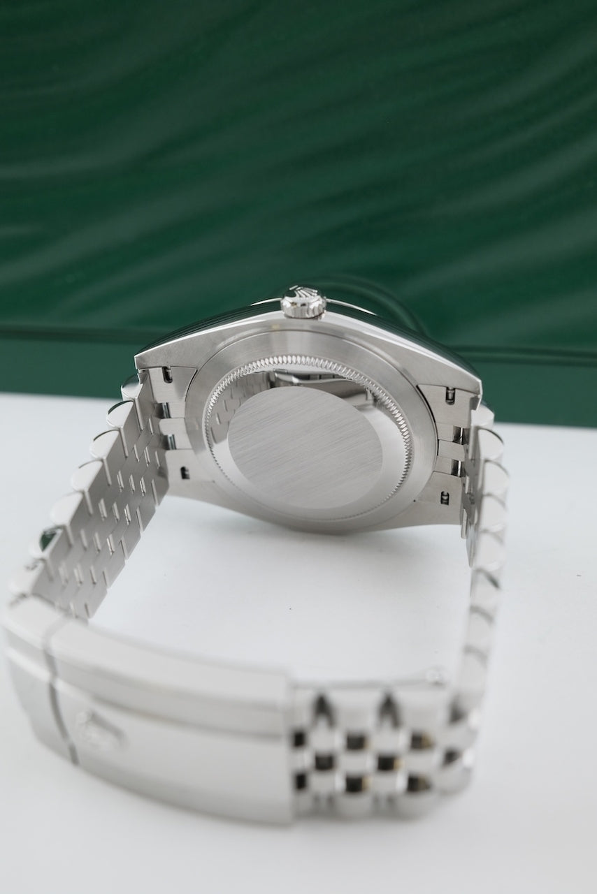Rolex Datejust 41 126300 - detailed view 9