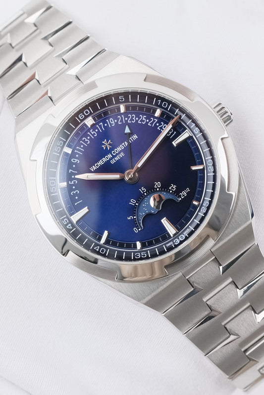 Vacheron Constantin Overseas  4000V/210A-B911 - Detailansicht 1