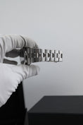 Bild in Galerie-Betrachter laden, Vacheron Constantin Overseas  4000V/210A-B911 - Detailansicht 5

