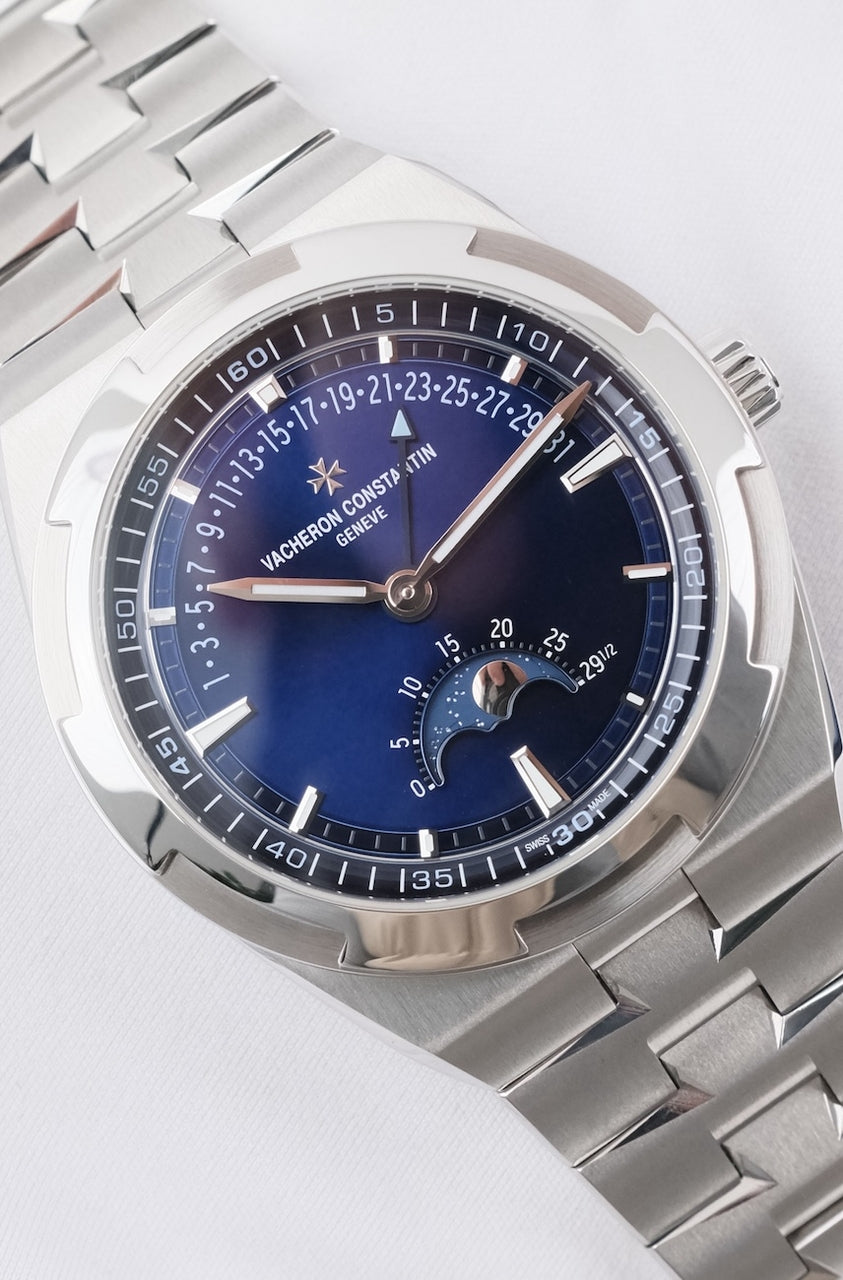 Vacheron Constantin Overseas  4000V/210A-B911 - Thumbnail