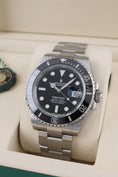 Load image into gallery viewer, Rolex Submariner Date 126610LN - Detailed view 1
