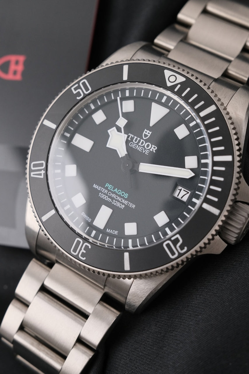 Tudor Pelagos Ultra M2543C1A7NU - Detailed view 6