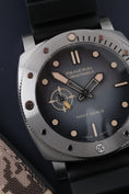 Bild in Galerie-Betrachter laden, Panerai Submersible PAM01518 - Detailansicht 3
