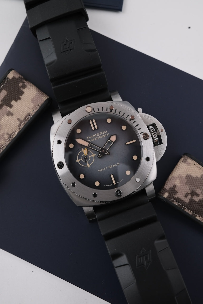 Panerai Submersible PAM01518 - Detailansicht 1