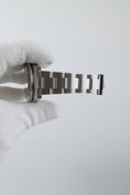 Carica l'immagine nel visualizzatore della galleria, Rolex Submariner Date 126610LV - Detailansicht 8
