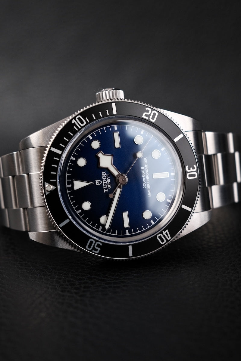 Tudor Black Bay 68 7943A1A0NU - Detail view 2