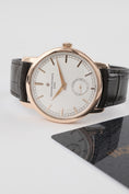 Load image into gallery viewer, Vacheron Constantin Traditionnelle 82172 - Detailed view 4
