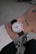 Load image into gallery viewer, Vacheron Constantin Traditionnelle 82172 - detailed view 9
