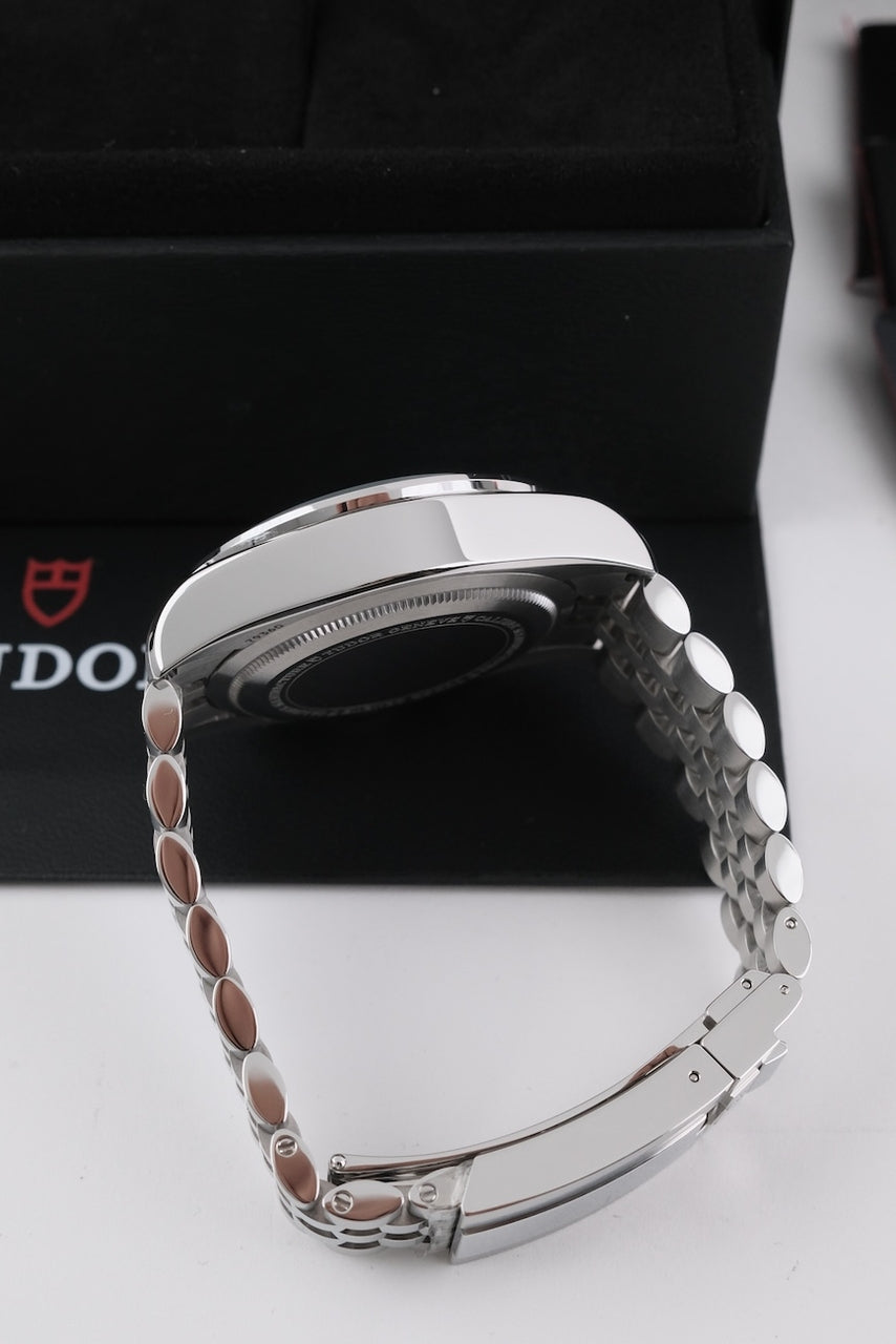 Tudor Black Bay Chrono 79360N-0024 - Detailansicht 5