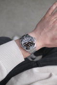 Bild in Galerie-Betrachter laden, Rolex Sea-Dweller 126600 - Detail view 8
