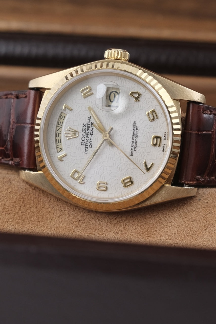 Rolex Day-Date 36 18038 - Detailed view 2