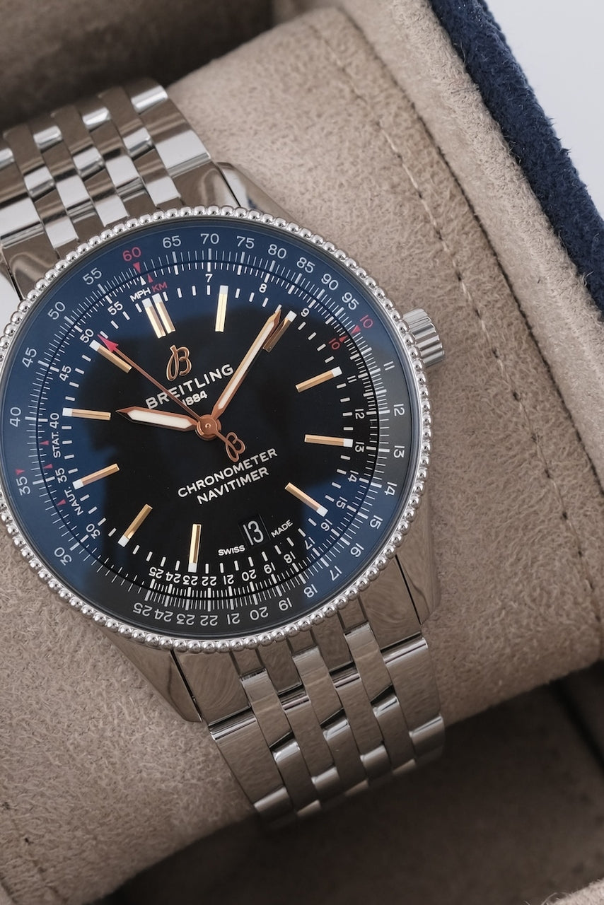 Breitling Navitimer Automatic 41 A17326241B1A1 - Detailed view 3