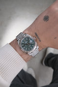 Load image into gallery viewer, Rolex Datejust 41 126334 - Detailed view 10
