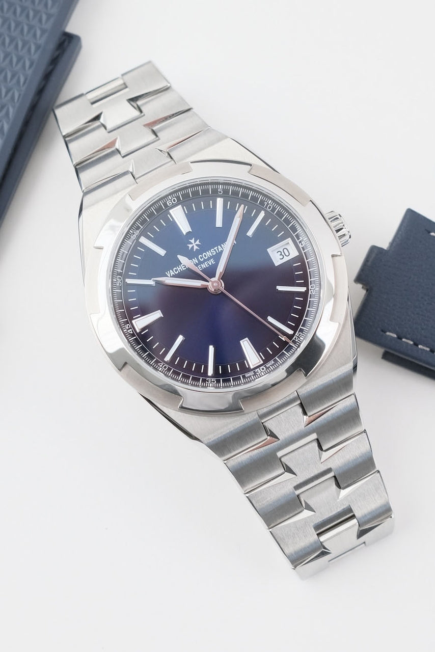 Vacheron Constantin Overseas 4520V/210A-B128 - Vue détaillée 2