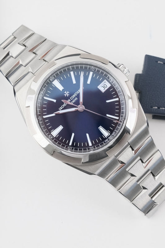 Vacheron Constantin Overseas 4520V/210A-B128 - Thumbnail