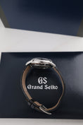 Bild in Galerie-Betrachter laden, Grand Seiko Elegance Collection SBGW283G - Detailansicht 8
