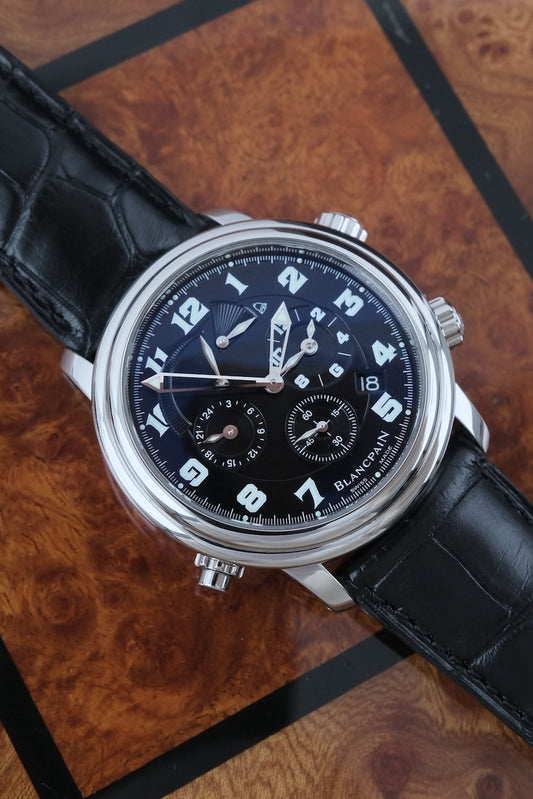 Blancpain Léman GMT Réveillé 2041-1130M-53B - Detailed view 1