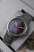 Load image into gallery viewer, H.Moser & Cie Streamliner Centre Seconds Purple Haze 6201-1201 - Detailansicht 3
