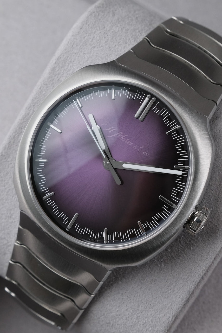 H.Moser & Cie Streamliner Centre Seconds Purple Haze 6201-1201 - Thumbnail