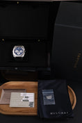 Bild in Galerie-Betrachter laden, Bulgari Octo Finissimo Chronograph GMT 103467 - Papiere und oder Lieferumfang
