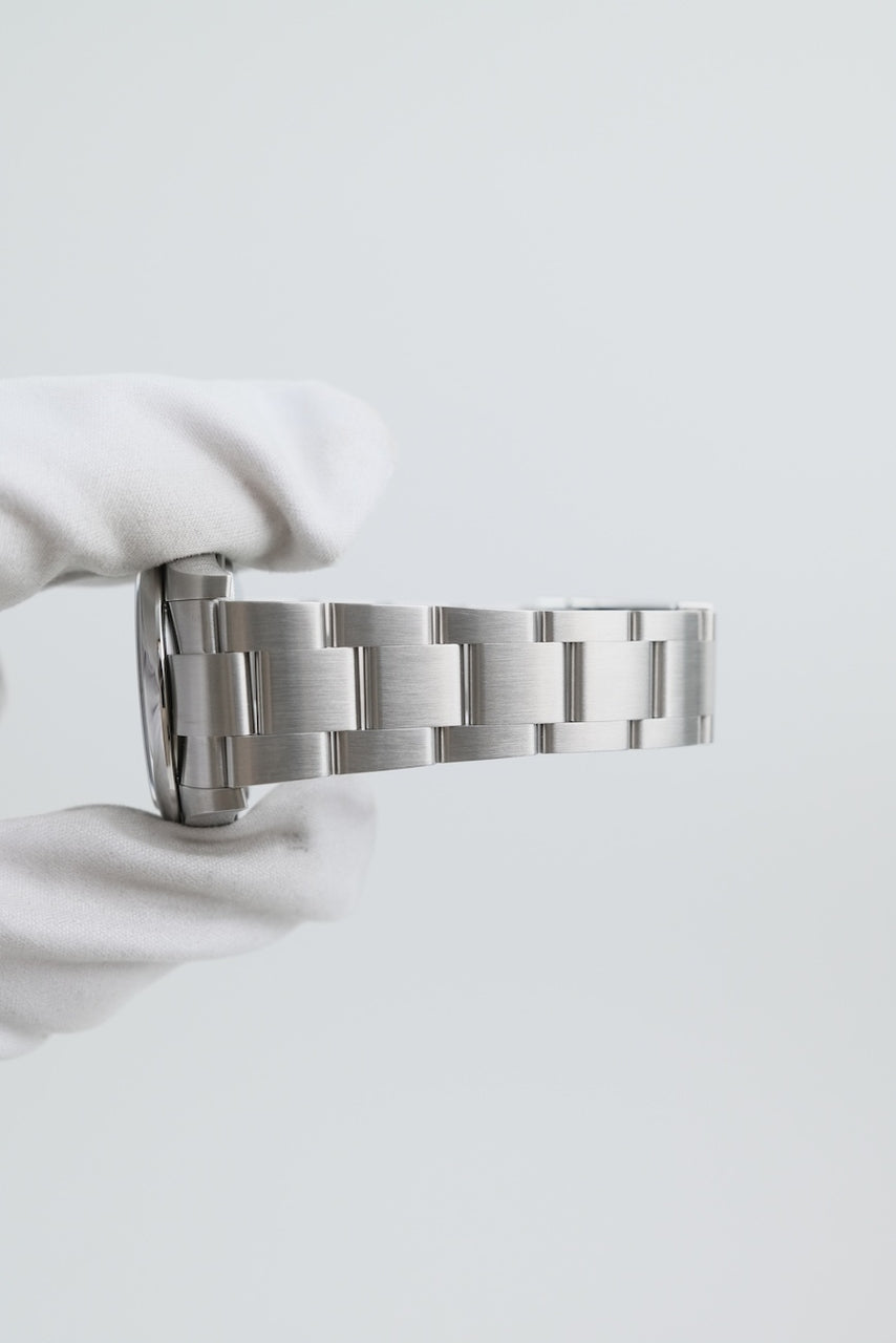 Rolex Oyster Perpetual 34 124200 - Detailansicht 8
