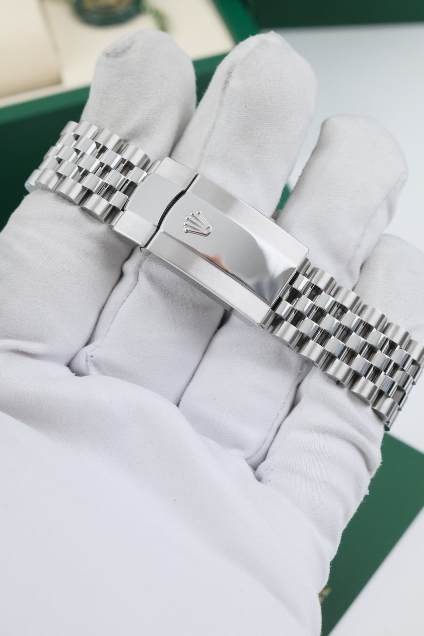 Rolex Datejust 41 126334 - Detailed view 8