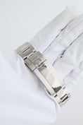 Load image into gallery viewer, Rolex Submariner Date 126619LB - detailed view 7
