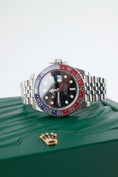 Bild in Galerie-Betrachter laden, Rolex GMT-Master II 126710BLRO - Main product image

