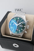Carica l'immagine nel visualizzatore della galleria, IWC Pilot's Watch Chronograph 43 mm IW378006 - Vista dettagliata 1
