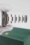 Bild in Galerie-Betrachter laden, Rolex Submariner No Date 124060 - Detailansicht 8
