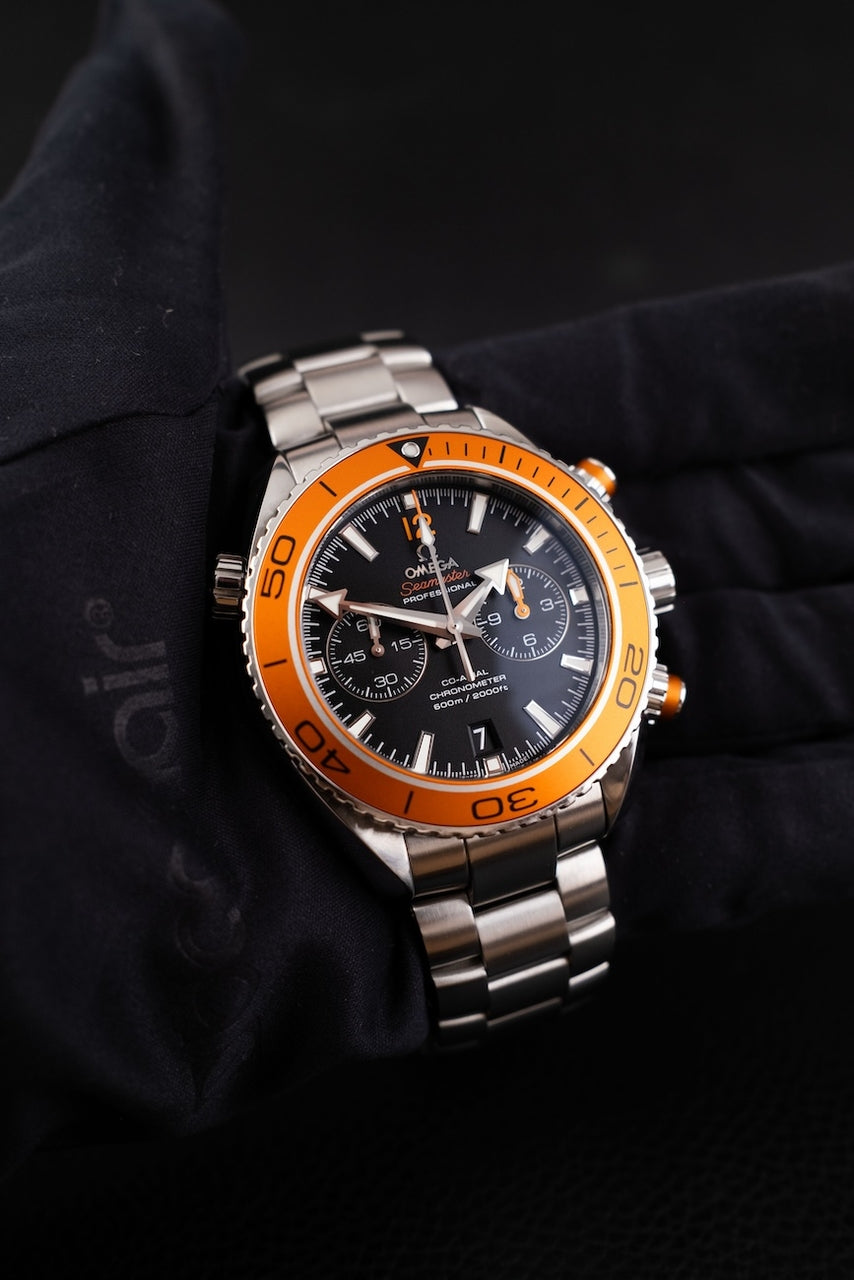 Omega Seamaster Planet Ocean Orange 23230465101002 - Detailansicht 3
