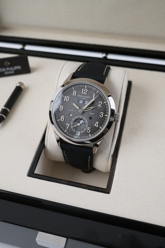 Patek Philippe Annual Calendar Travel Time 5326G-001 - Detailansicht 1
