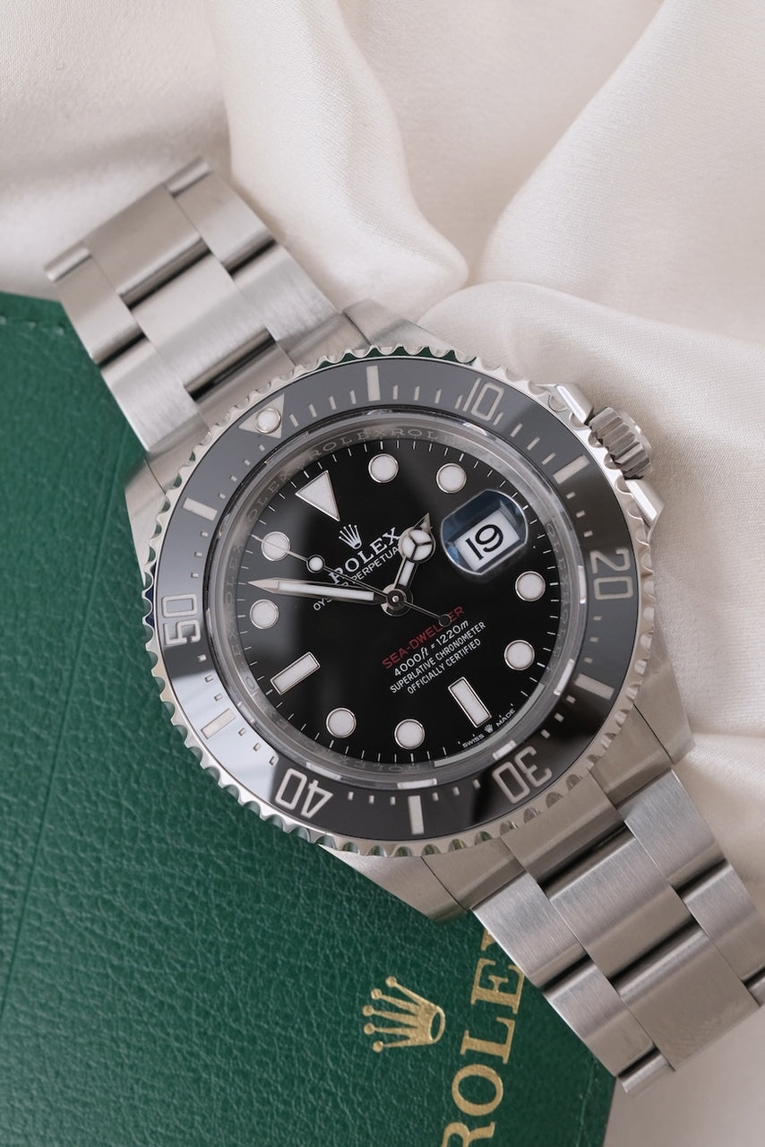Rolex Sea-Dweller 126600 - Detailansicht 4