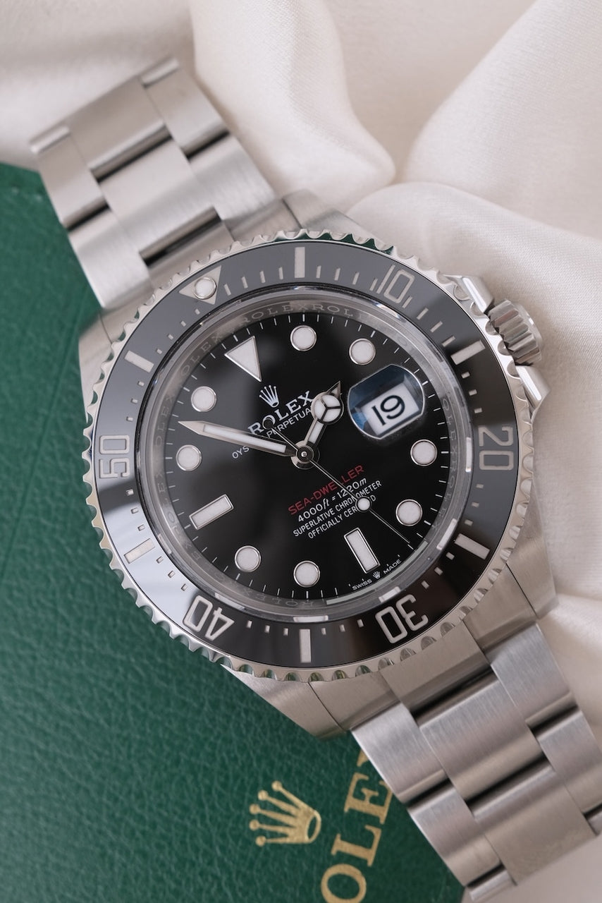 Rolex Sea-Dweller 126600 - Detailansicht 5