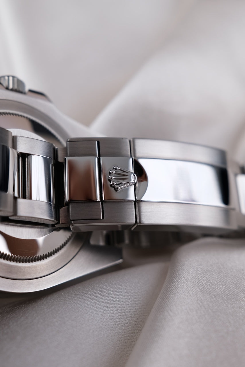 Rolex GMT-Master II 116710BLNR - Detail view 5